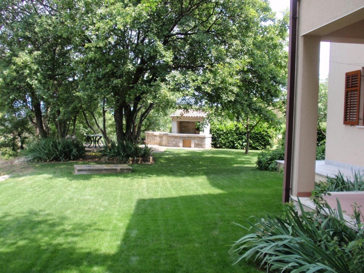 Apartments with a parking space Presika, Labin - 7390 Bagian luar foto